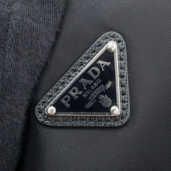 PRADA Re-Edition 2005 Re-Nylon Shoulder Bag Nylon Black 1BH204 - Picture 8 of 13